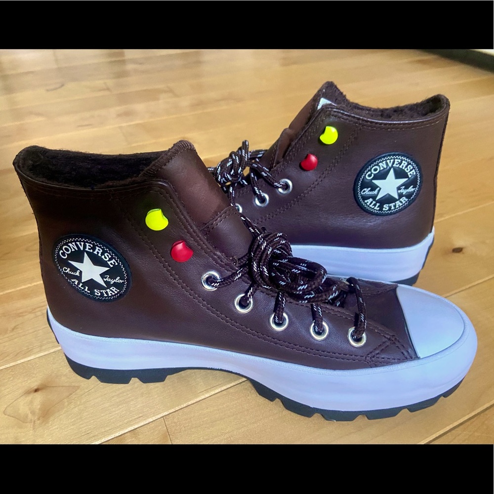 Converse CTAS, Brown leather high tops